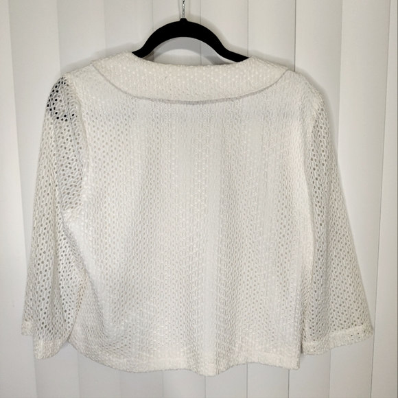 Cece Ivory White Button Up jacket size medium - Picture 2 of 3